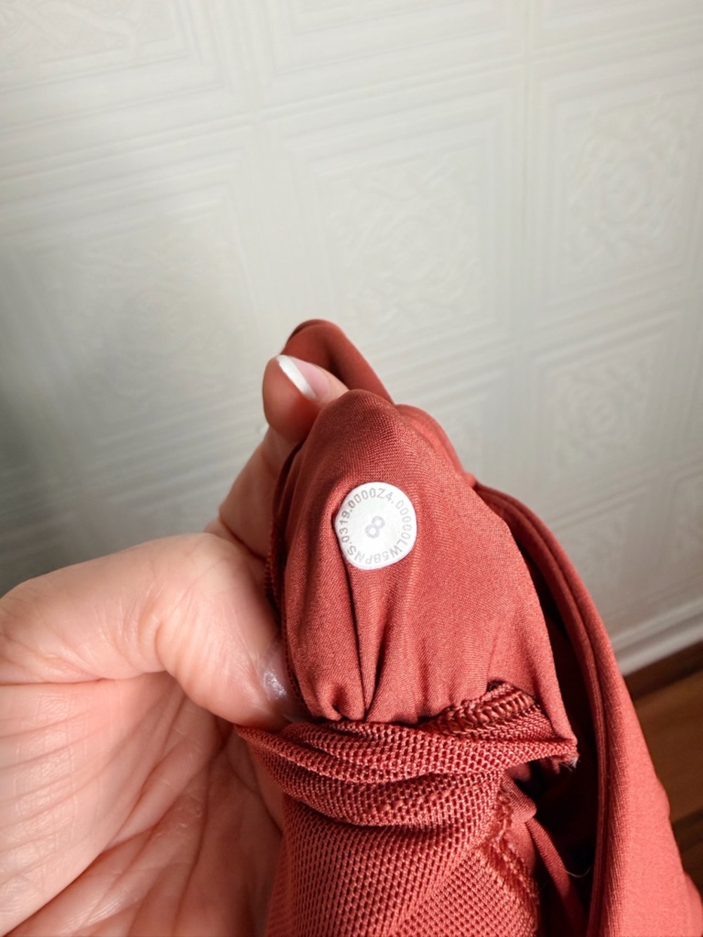 lululemon On The Fly 7/8 Jogger Pants in Rustic Clay 8 - Picture 6 of 9